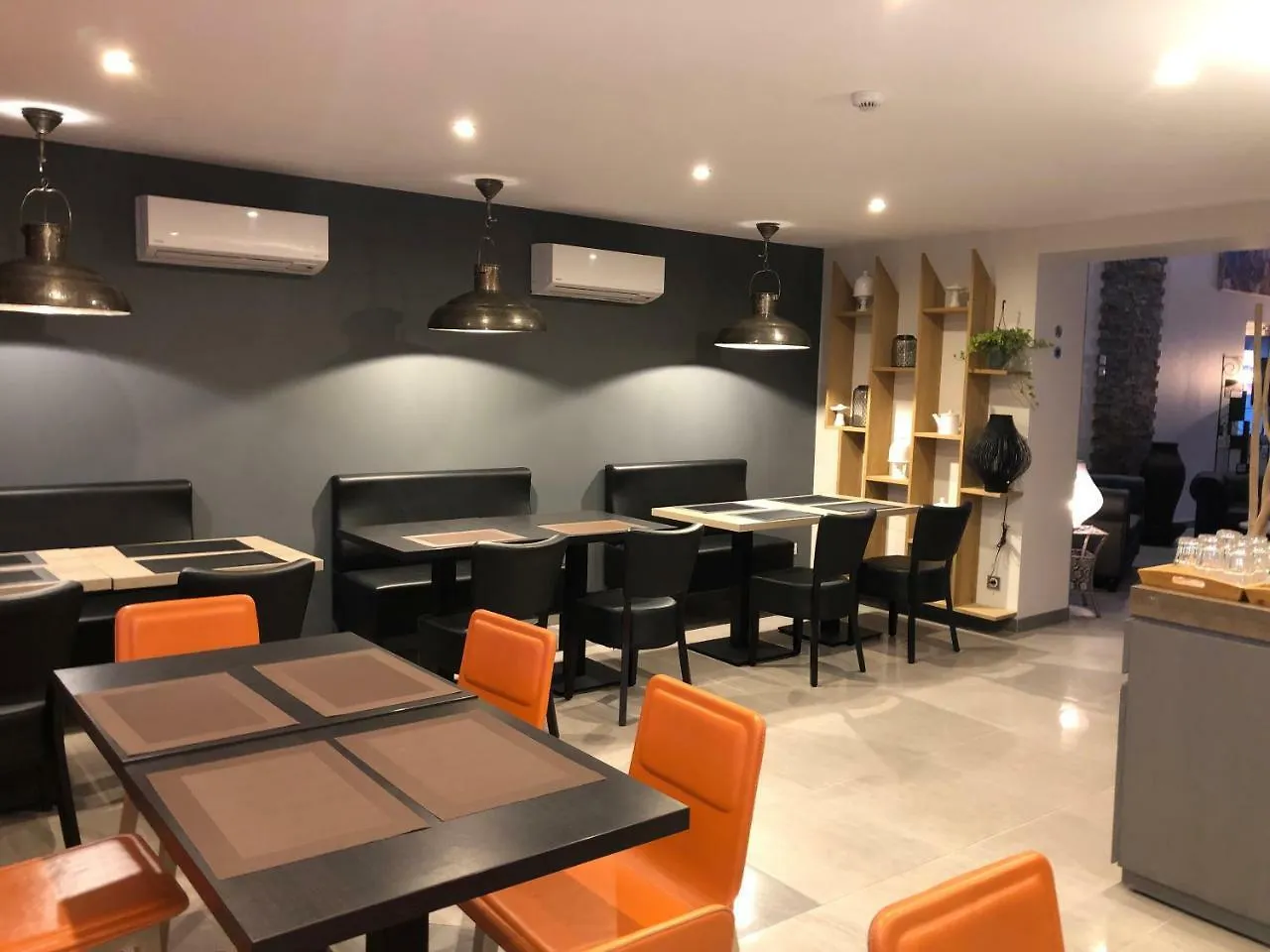 Hotel L'Ange De La Vallee Oyonnax Frankrijk