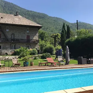 Bed & Breakfast La Perle De La Lauziere, D Hotes, Argentine